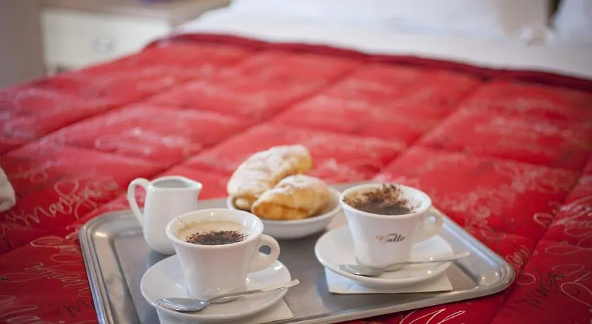 Hotel Malibu Mare Rimini 2*,  Italien